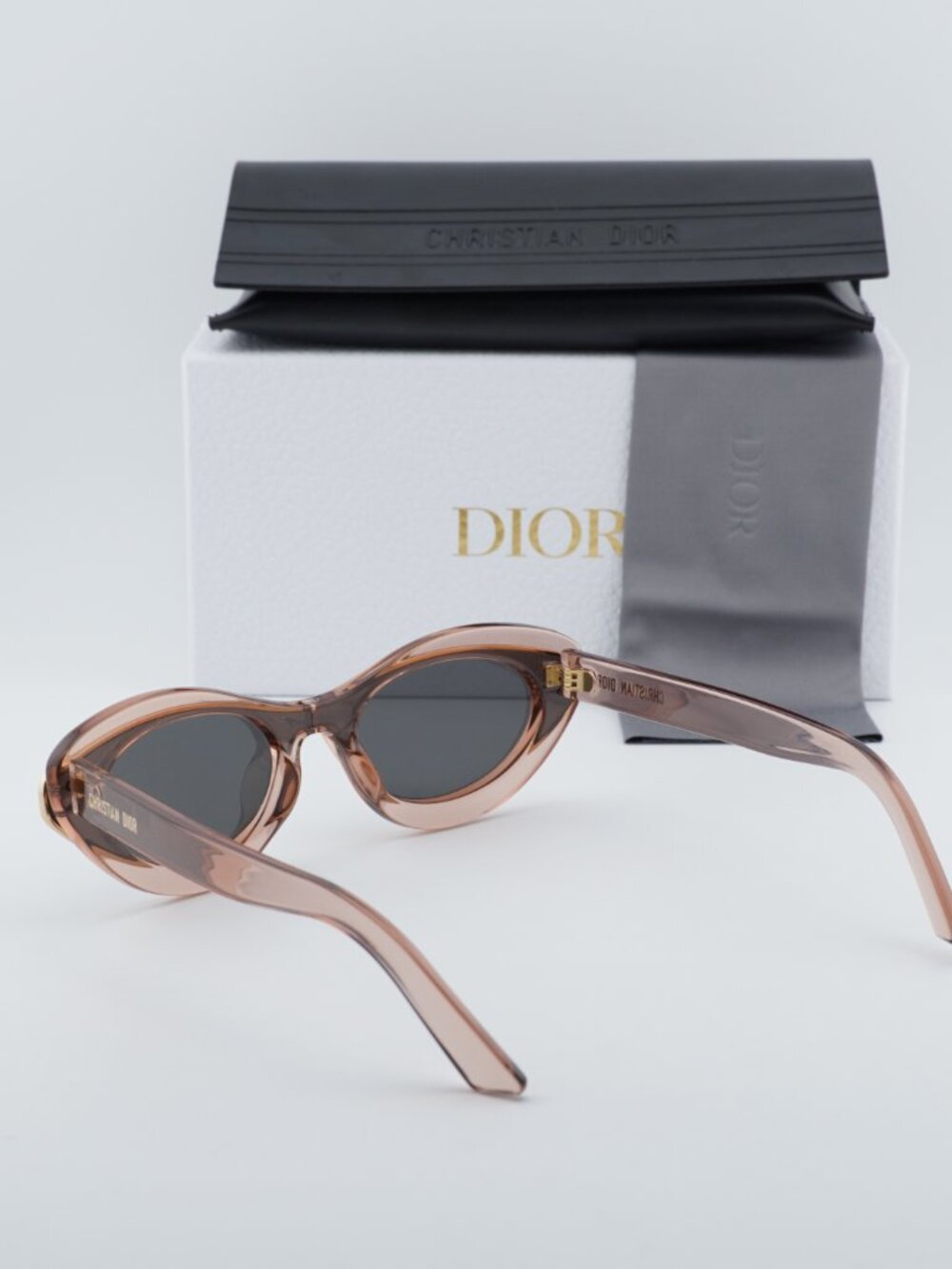 Dior DIORMETEOR B1I 40A0 Cat Eye Sunglasses - Matte Pink/Smoke - Picture 8 of 8